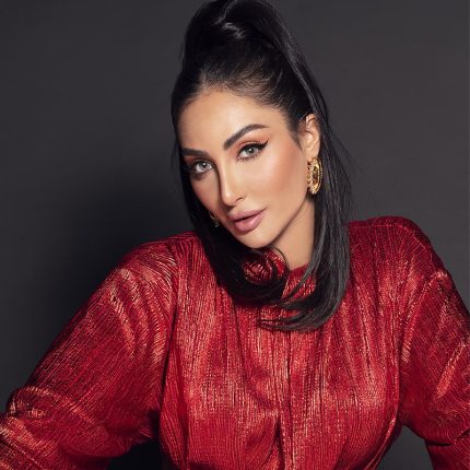 Amara-Monthly-Brown-Gold-min